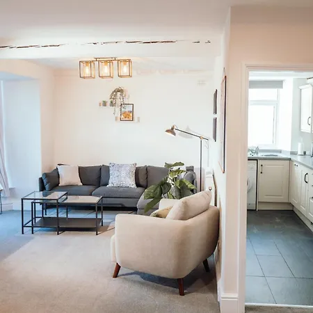 Camellia With Private Garden Casa de Férias Bowness-on-Windermere