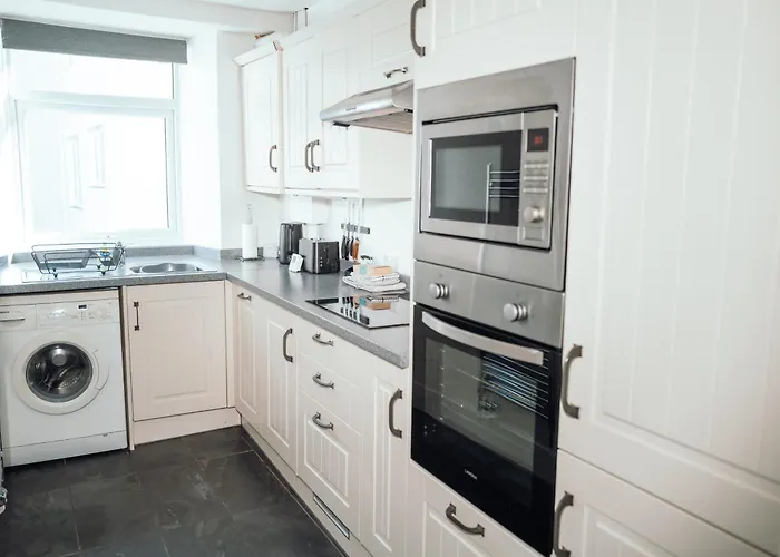 Camellia With Private Garden بيت للعطل *