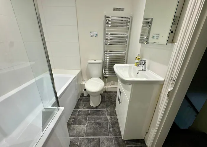 Camellia With Private Garden باونيس أون وينديرمير